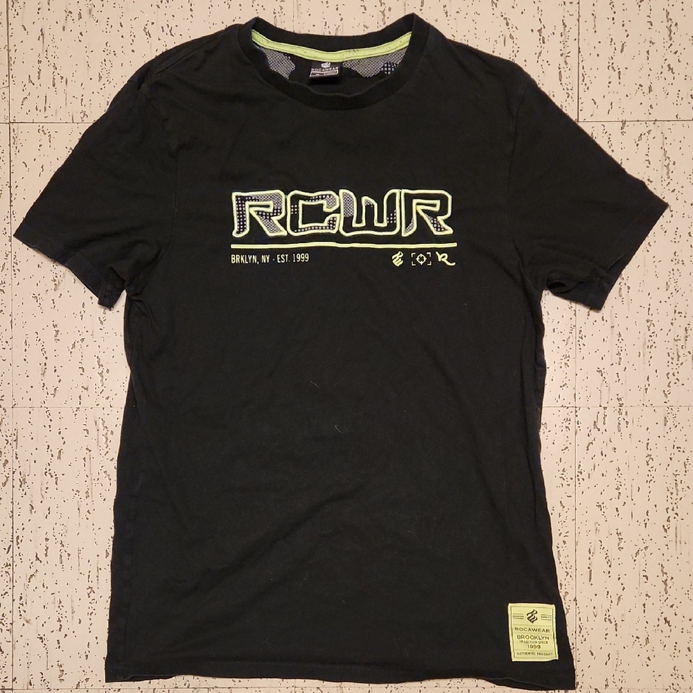 Rocawear Black Embroidered Neon Spell Out Logo T Shirt Vintage Y2K
